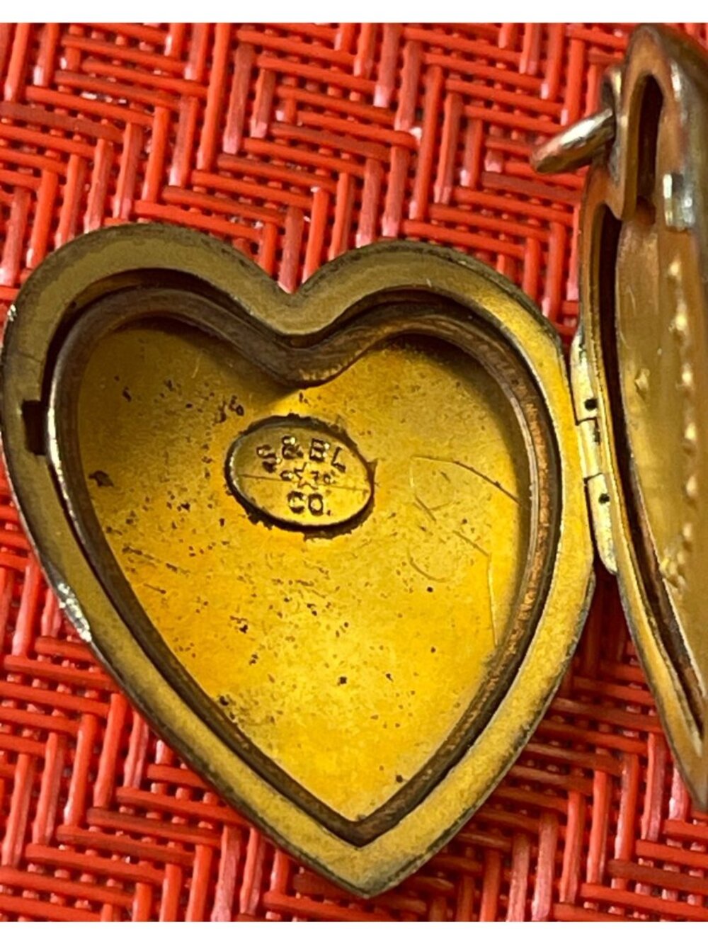 Antique Victorian GF Heart Locket With Crescent Moon & Star Design Paste Stones - Picture 7 of 7